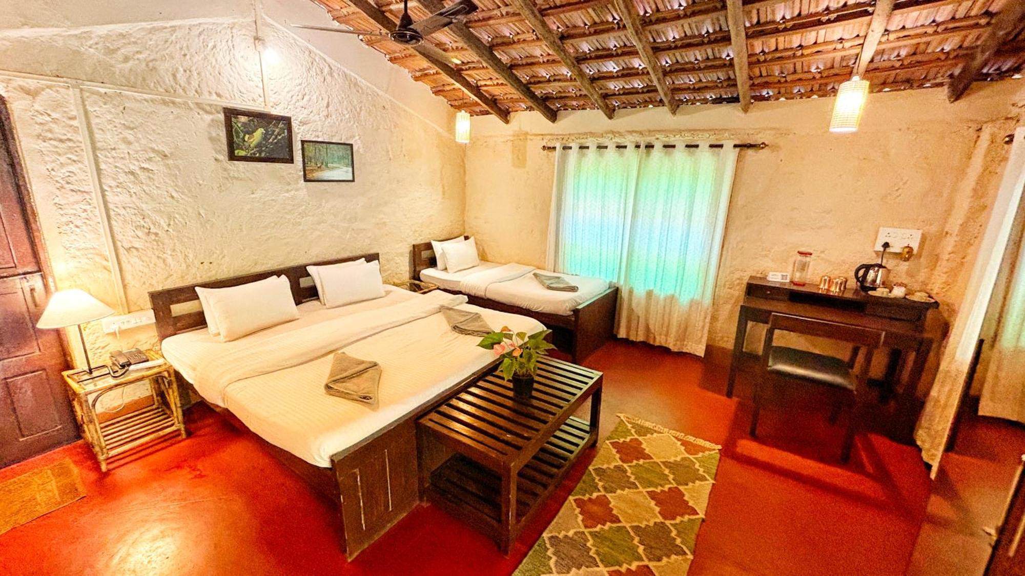 Nature'S Nest Eco Resort Goa, Near Dudhsagar Waterfalls Molem Екстериор снимка
