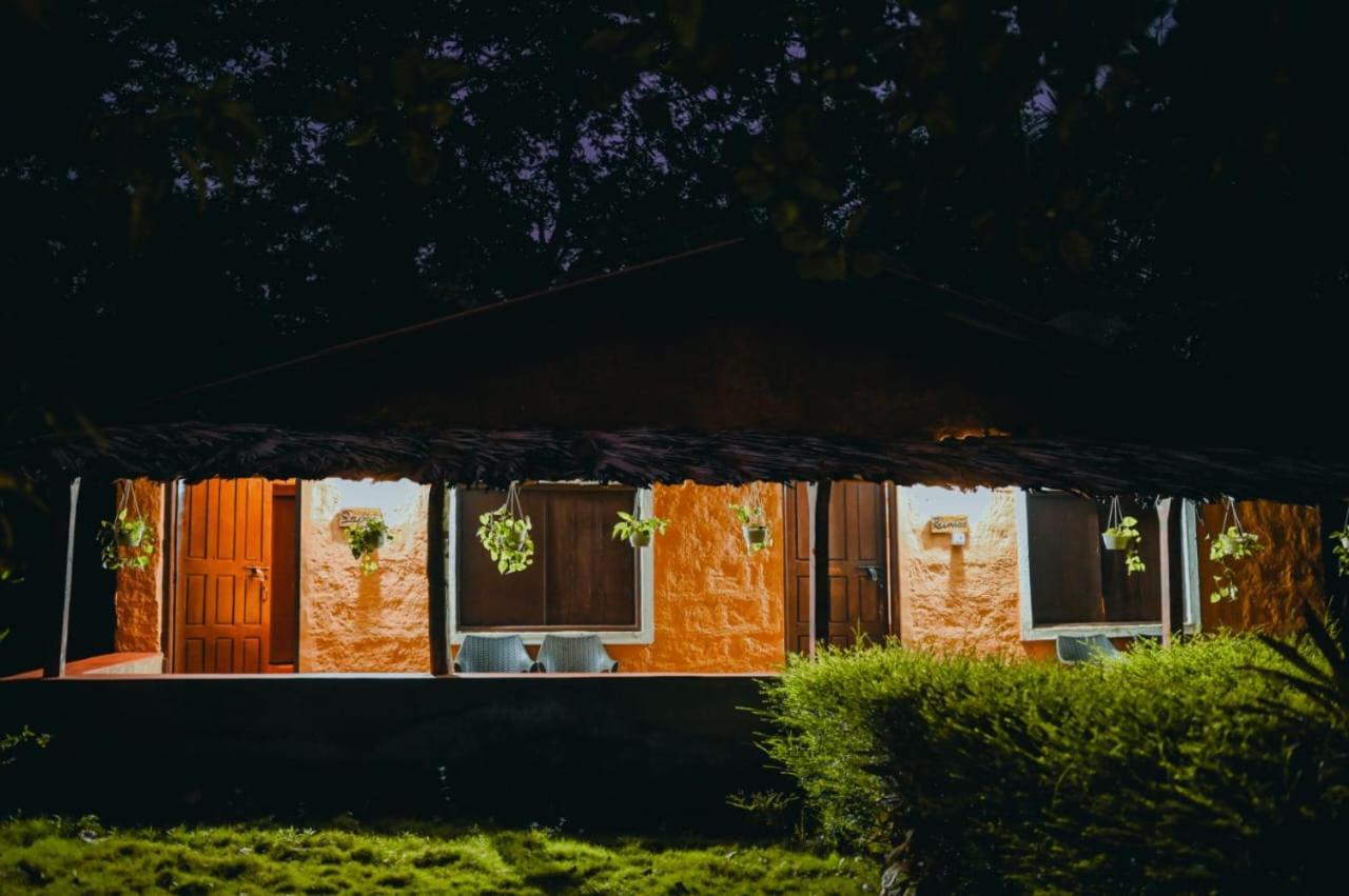 Nature'S Nest Eco Resort Goa, Near Dudhsagar Waterfalls Molem Екстериор снимка